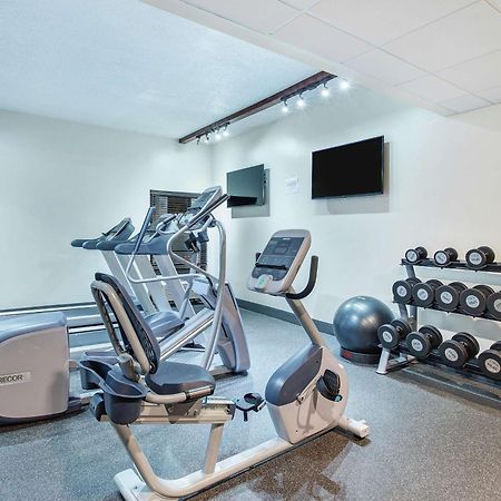 Hampton Inn Каллмен Экстерьер фото