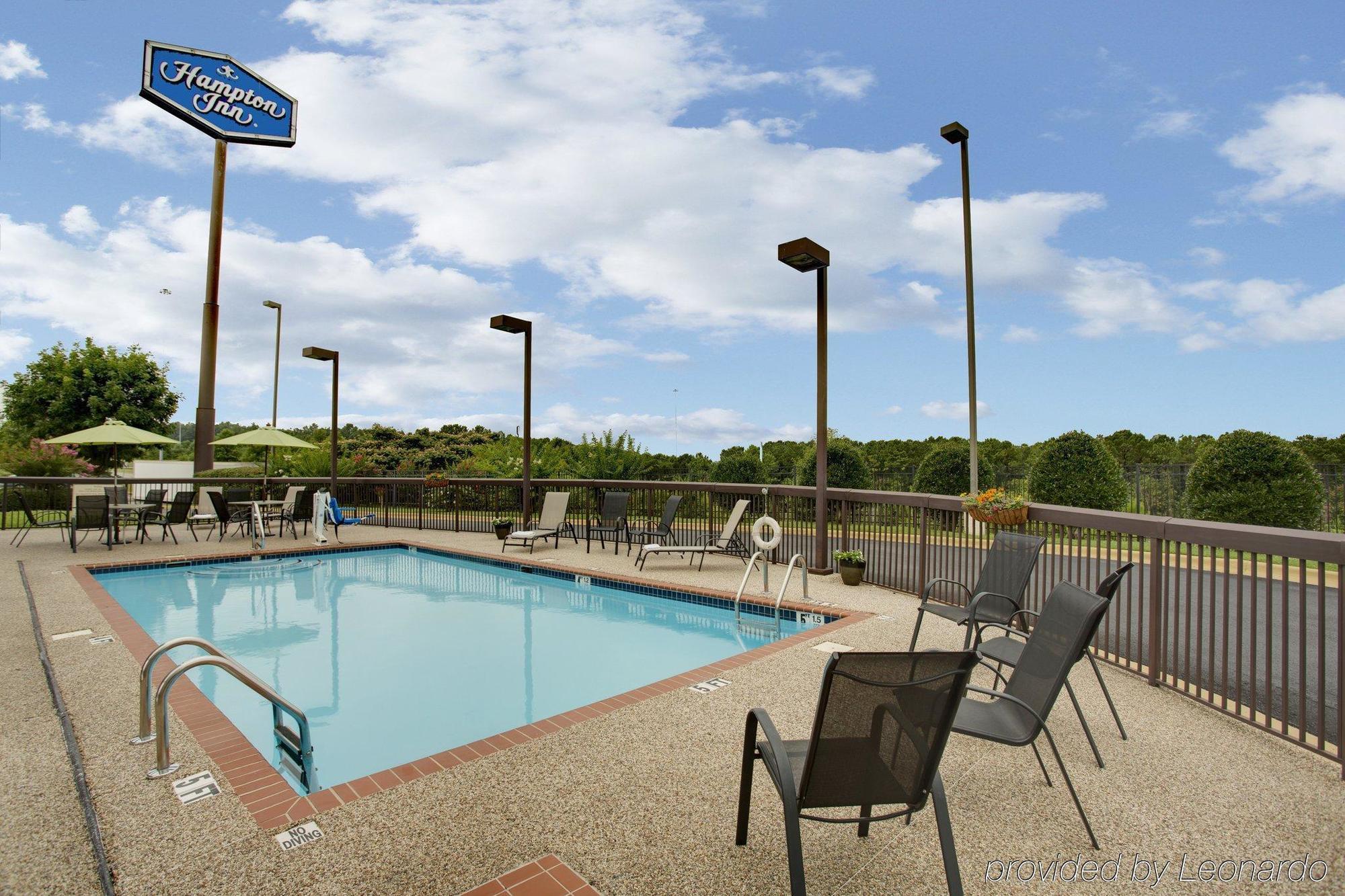 Hampton Inn Каллмен Экстерьер фото